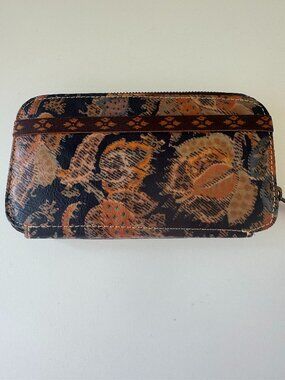 Patricia Nash Oria Zipper Billfold Wallet M mlittle0285